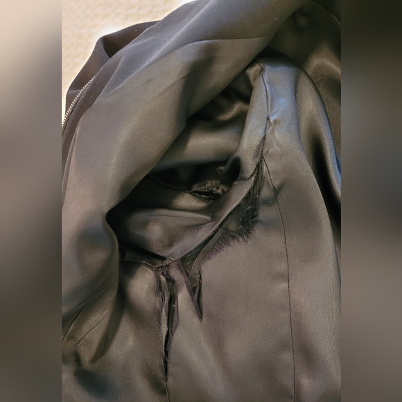 Jones New York Jacket  n Black. Size 12 - Picture 9 of 10